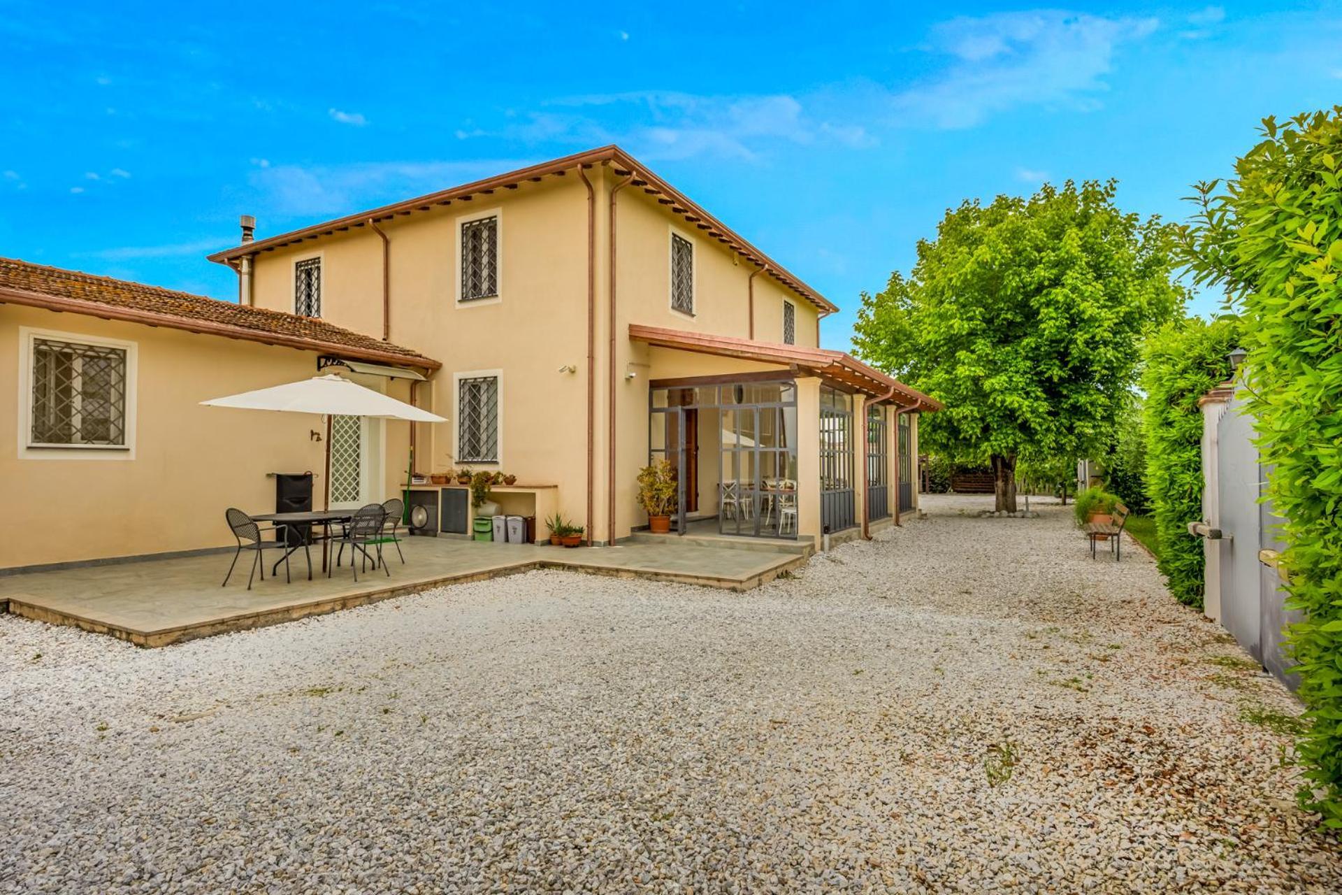 Vistalago Versilia Масароза Екстериор снимка